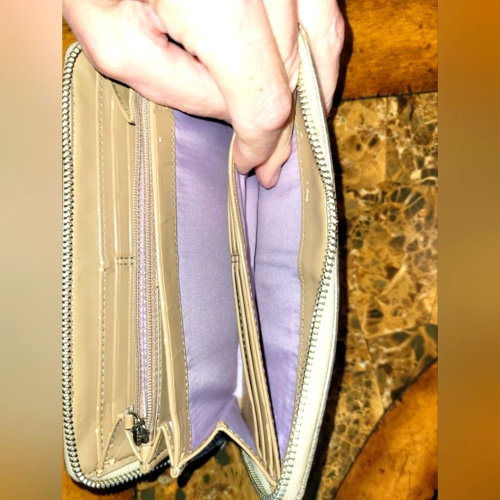Coach long zippy wallet - Picture 5 of 10